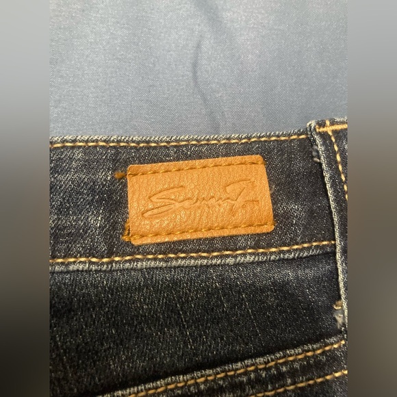 NWOT Seven7 weekend short - Picture 5 of 7